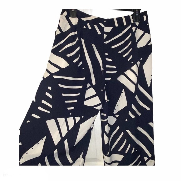 Lauren Ralph Lauren Blue Ivory Capris Pants - Picture 2 of 12